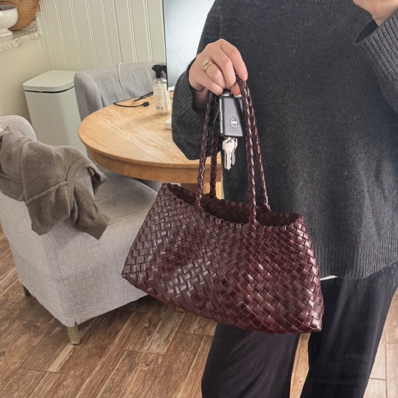 Dragon Diffusion style Woven Leather Tote Bag - Brown - Picture 2 of 5